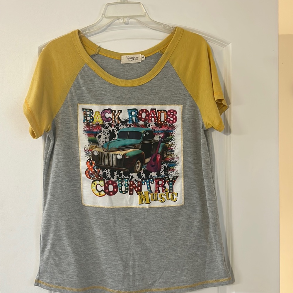 Women’s short sleeve T-shirt